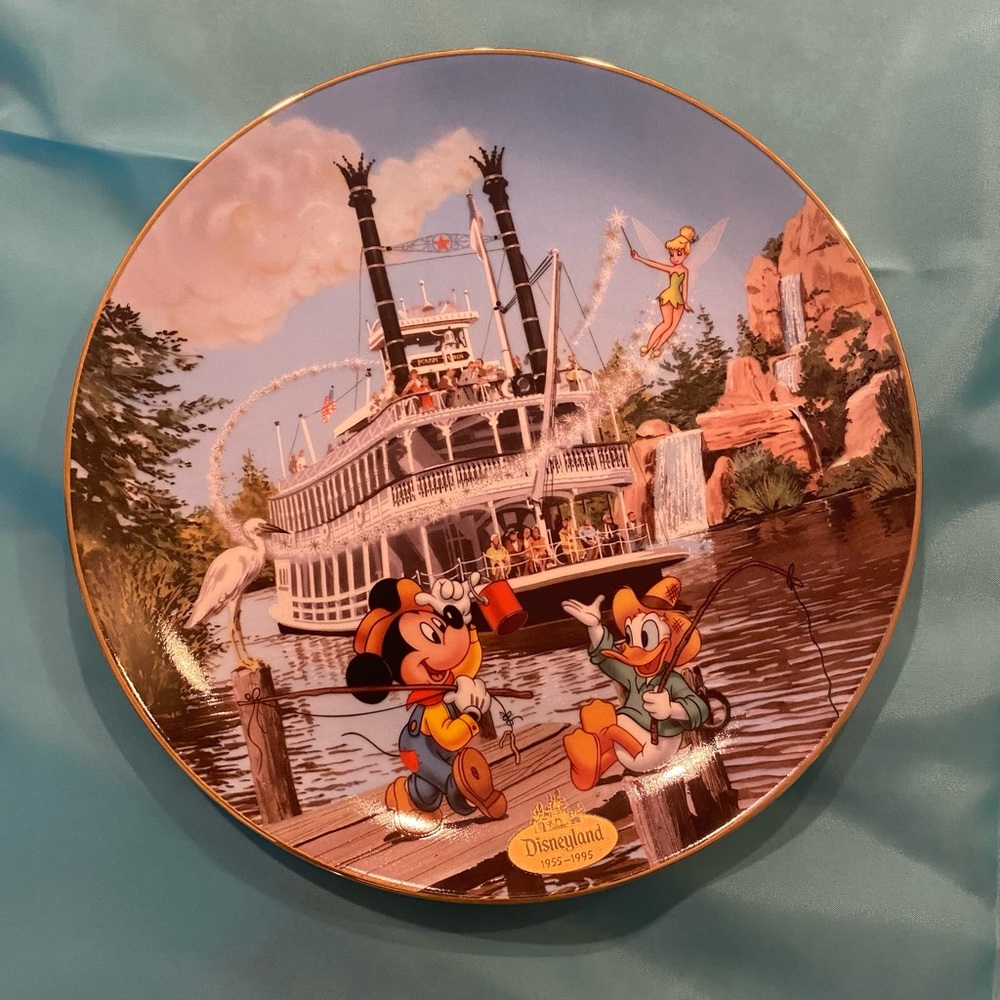 Disneyland’s 40th Anniversary “Mark Twain Riverboat”